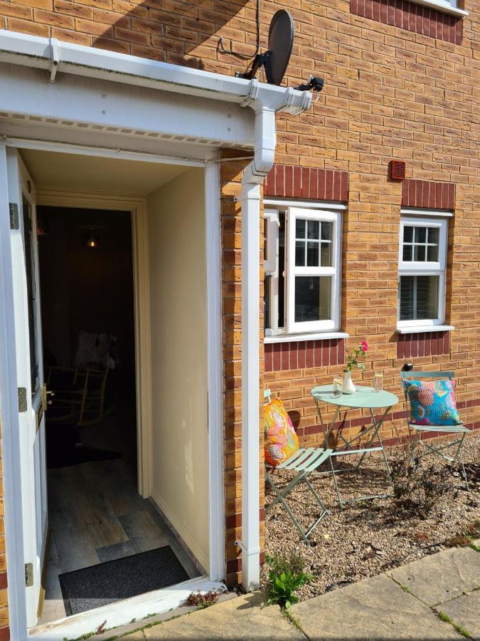 The Shambles By Spires Accommodation A Boho Styled Place To Stay Just 3 Miles From Birches Valley Visitors Centre Cannock Chase Rugeley Bagian luar foto